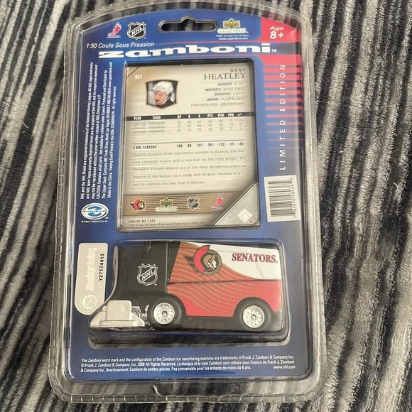 2005-06 Upper Deck Collectibles Diecast Zamboni NEW Dany Heatley Ottawa Senators - Picture 2 of 3
